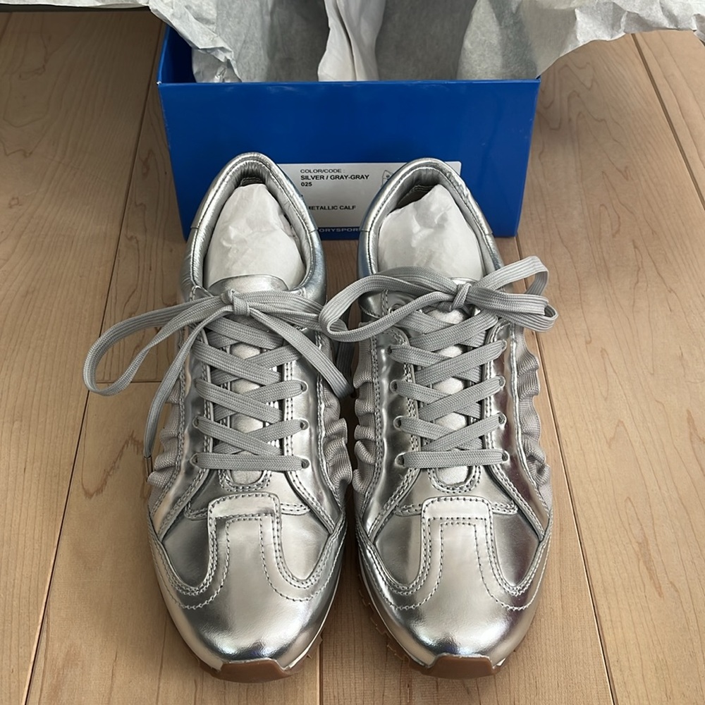 Tory Sport NWT Matte Metallic Leather Ruffle Trainer